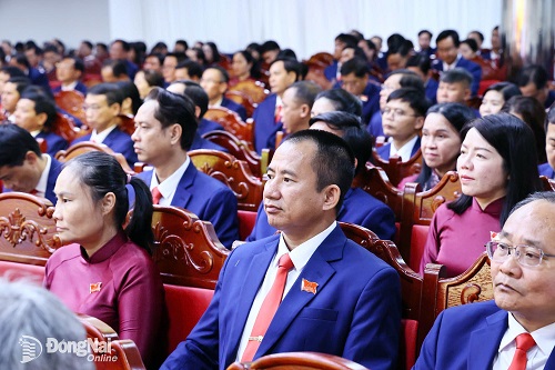 Các đại biểu dự Đại hội đại biểu Đảng bộ tỉnh Đồng Nai lần thứ I.2.jpg