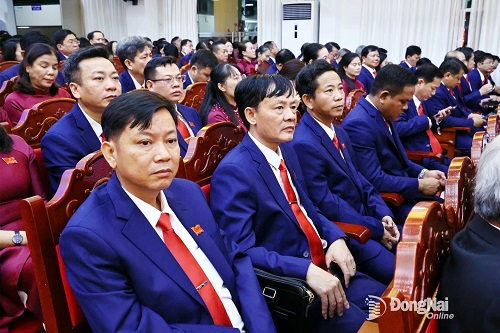 Các đại biểu dự Đại hội đại biểu Đảng bộ tỉnh Đồng Nai lần thứ I.3.jpg