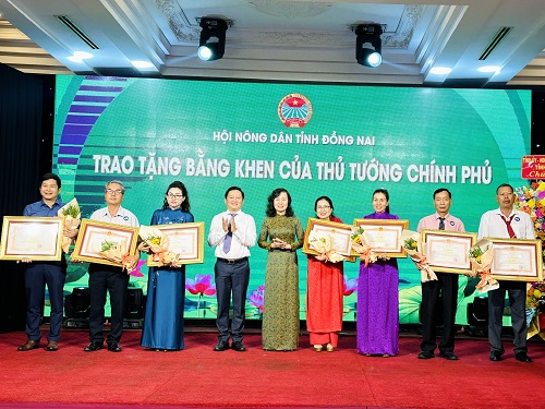 khen thủ tướng.jpg