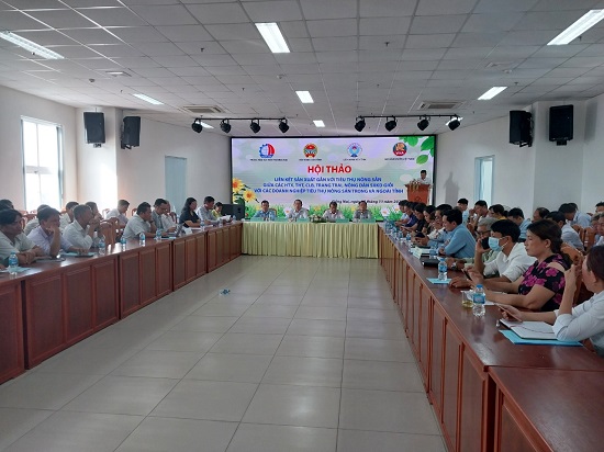 TOÀN CẢNH HỘI THẢO SÁNG 18.11.jpg