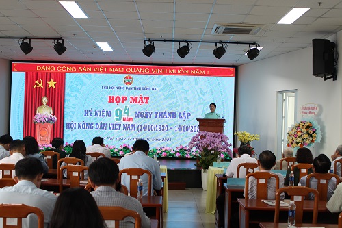 họp mặt ngày 12.10 HNDT.jpg